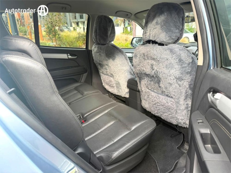 
								Isuzu MU-X Ls-T (4X4) Uc My15 full									
