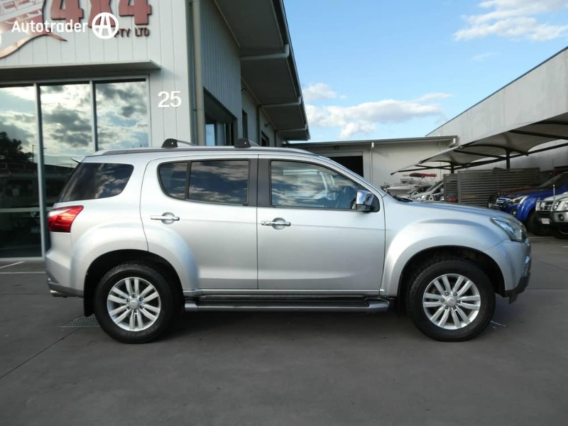 
								Isuzu D-MAX Ls-U (4X4) My25.5 full									