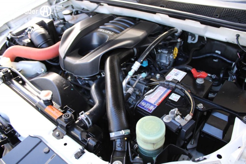 
								Isuzu D-MAX Sx (4X4) Tf My19 full									