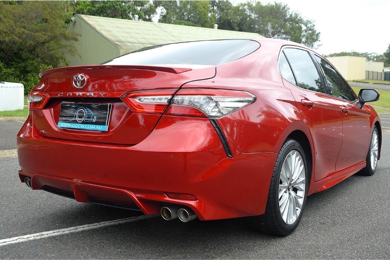 
								2018 Toyota Camry SL full									