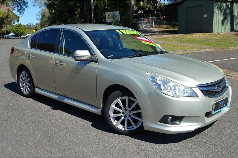
								2010 Subaru Liberty full									