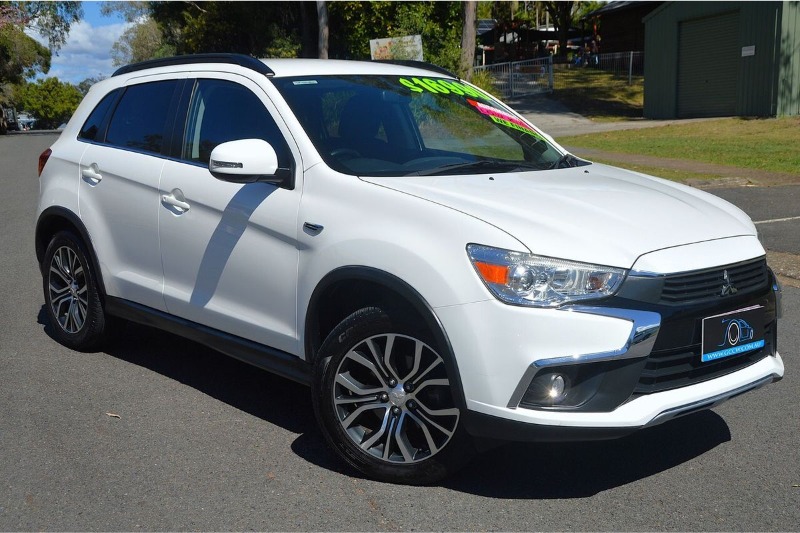 
								2017 Mitsubishi ASX LS full									