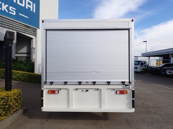 
								HINO DUTRO 300 full									