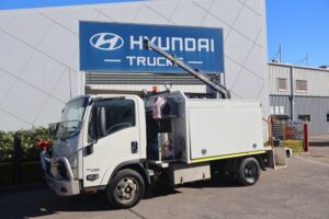ISUZU NPR 75-190
