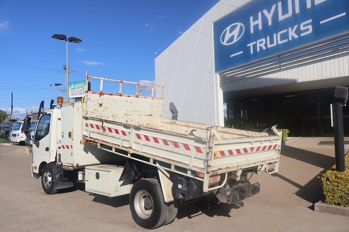 
								HINO DUTRO 917 full									