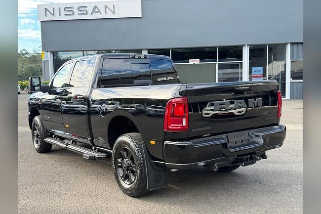
								2026 RAM 3500 full									