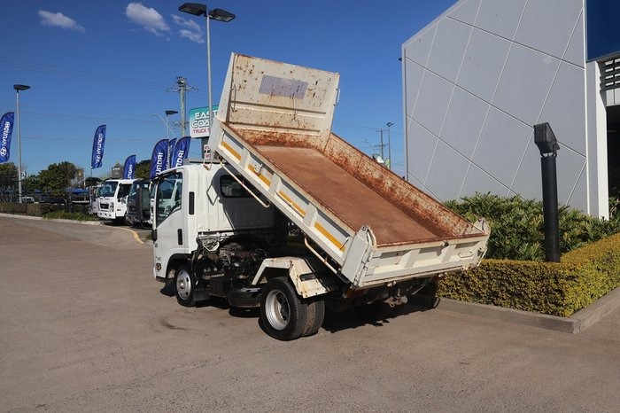 
								ISUZU NLR 45-150 full									