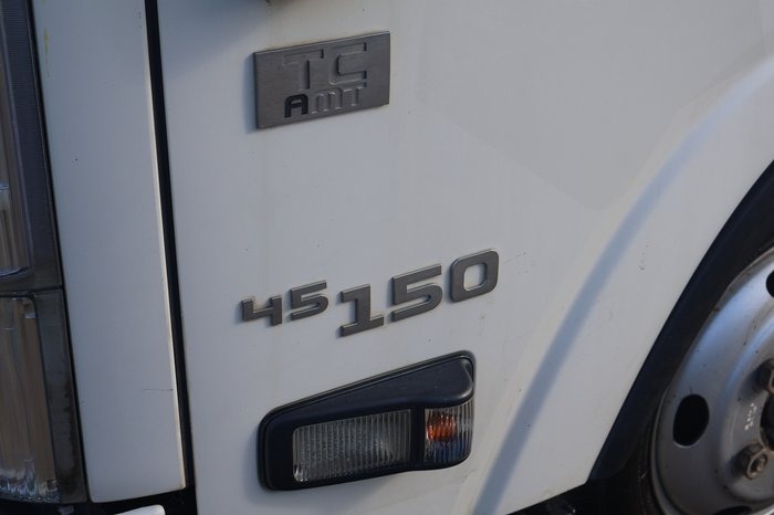 
								ISUZU NLR 45-150 full									