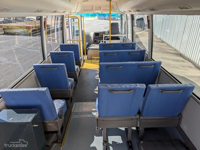 
								Mitsubishi ROSA AUTOMATIC WHEELCHAIR BUS full									