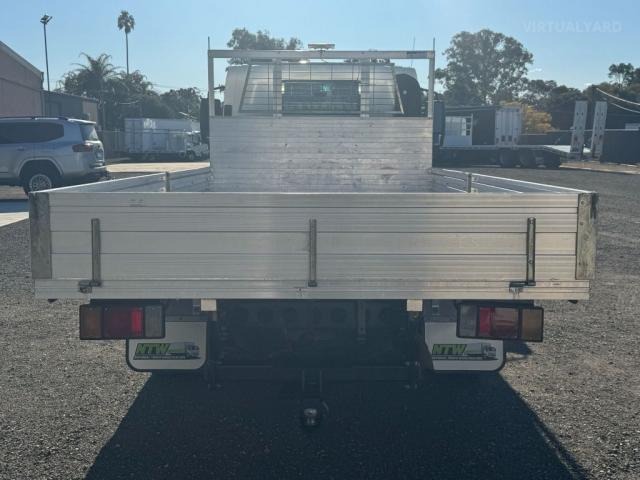 
								ISUZU NPR200 MEDIUM full									