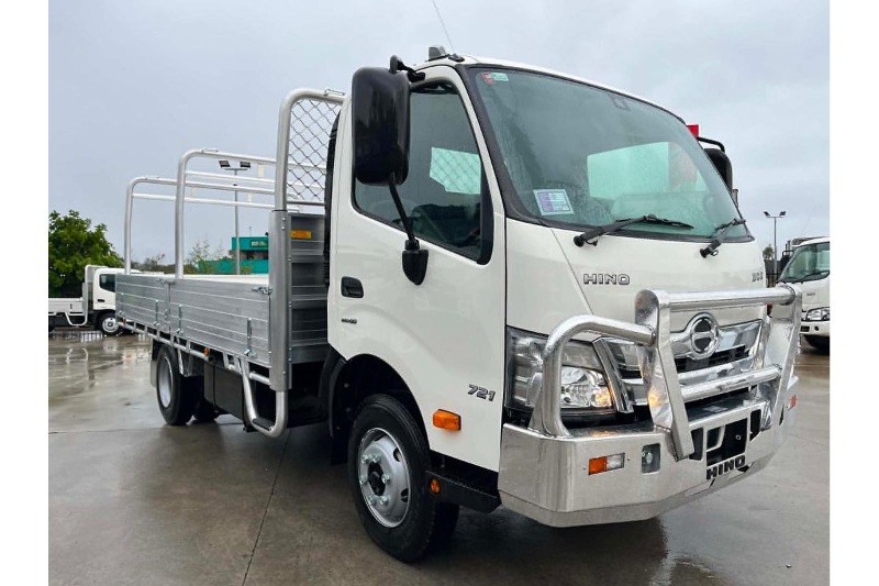 Hino 300 Series 721 TradeAce Wide 3500