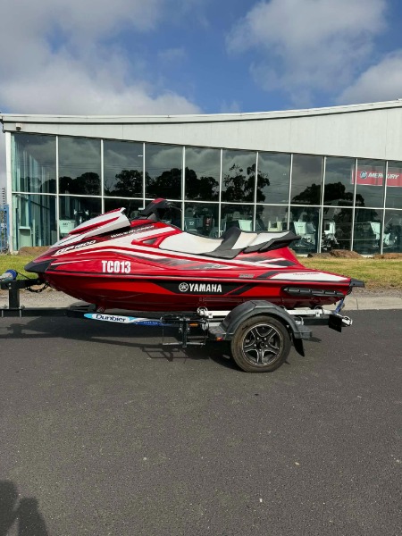 
								Yamaha GP1800 – 2017 Model full									