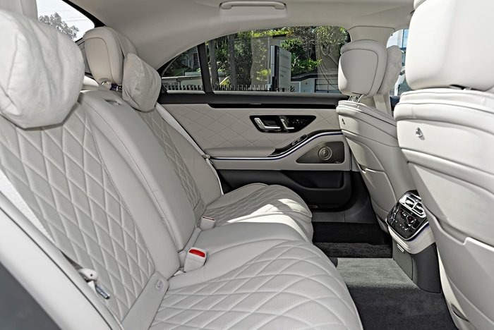 
								2024 Mercedes-Benz S-Class S580 V223 Four Wheel Drive $236,900 Drive Away1 full									
