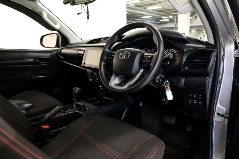 
								2021 Toyota Hilux SR GUN126R 4X4 $49,888 full									