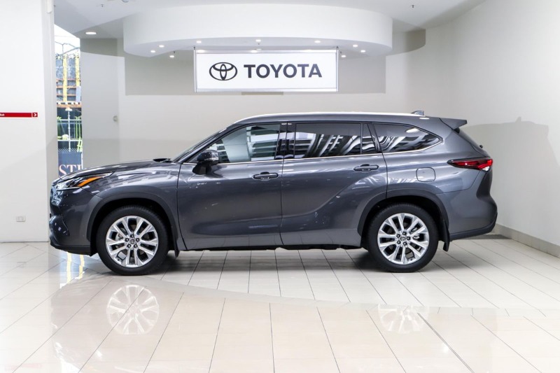 
								2025 Toyota Kluger Grande AXUH78R $79,888 full									