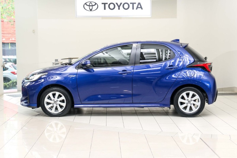 
								2021 Toyota Yaris SX Hybrid MXPH10R $27,888 full									