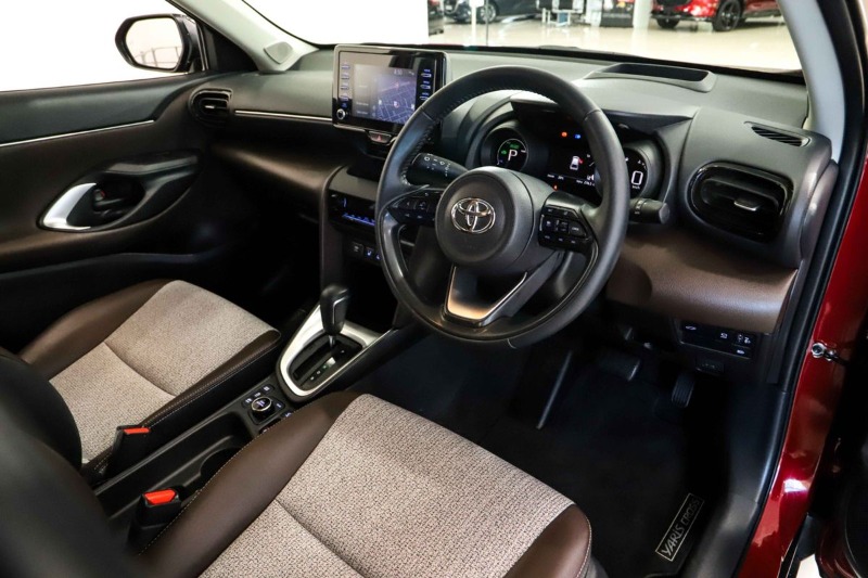 
								2021 Toyota Yaris Cross Urban MXPJ15R $35,888 full									