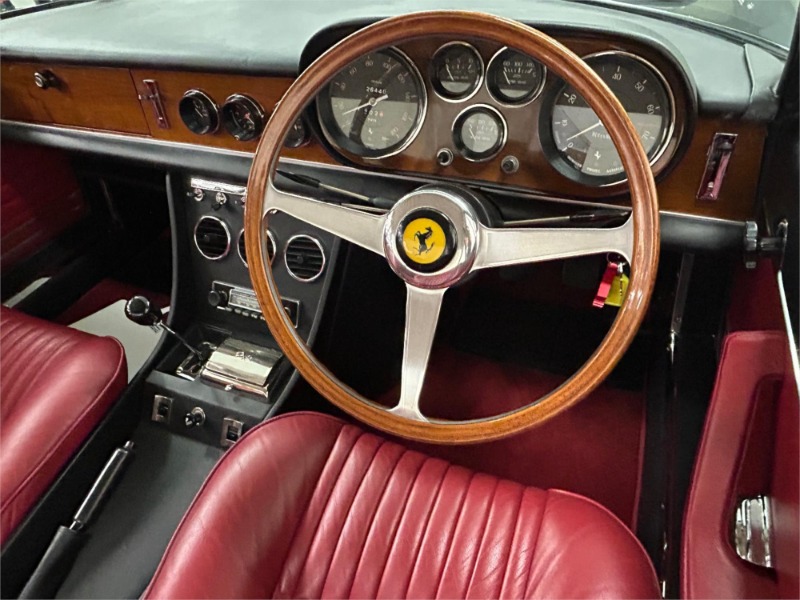 
								1967 Ferrari 330 GTC$899,990 full									