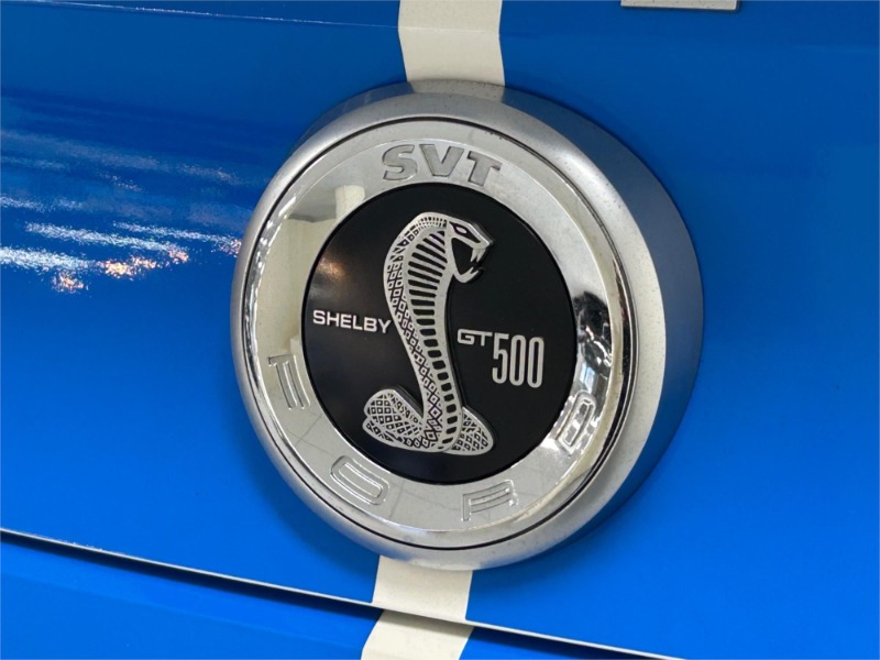 
								2010 Ford Mustang Coupe GT500 Shelby$129,990 full									
