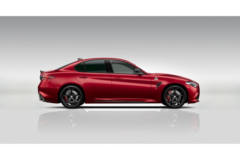 
								2025 Alfa Romeo Giulia Quadrifoglio Series 5 $164,888 full									
