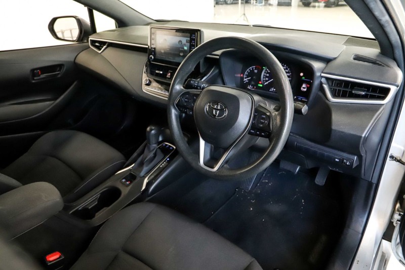 
								2020 Toyota Corolla Ascent Sport Hybrid ZWE211R $27,888 Excl. Govt. Charges full									