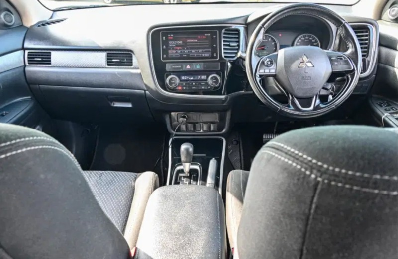 
								2016 Mitsubishi Outlander LS ZK Auto 2WD MY17 $15,990 Ex Govt Charges* full									