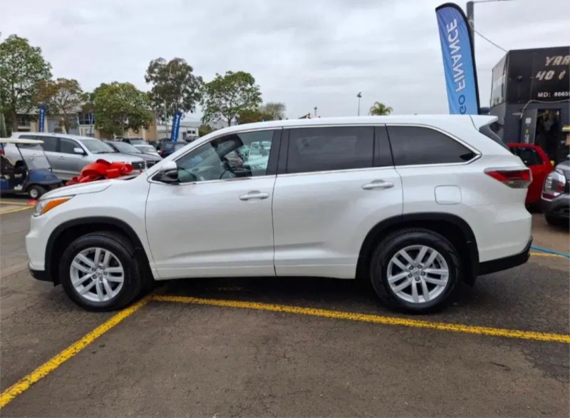 
								2015 Toyota Kluger GX Auto 2WD $19,990 Ex Govt Charges* full									