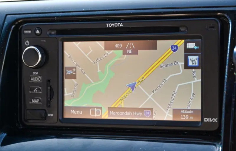 
								2015 Toyota Tarago Ultima Sports Automatic $18,988 Drive Away full									