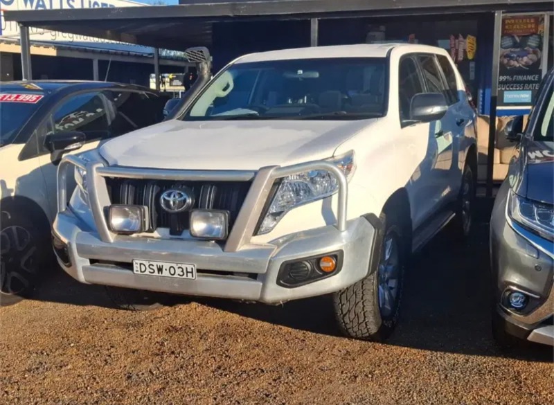 
								2014 TOYOTA LANDCRUISER PRADO GX (4×4) 5 Sp Sequential Auto $29,995 Drive Away full									