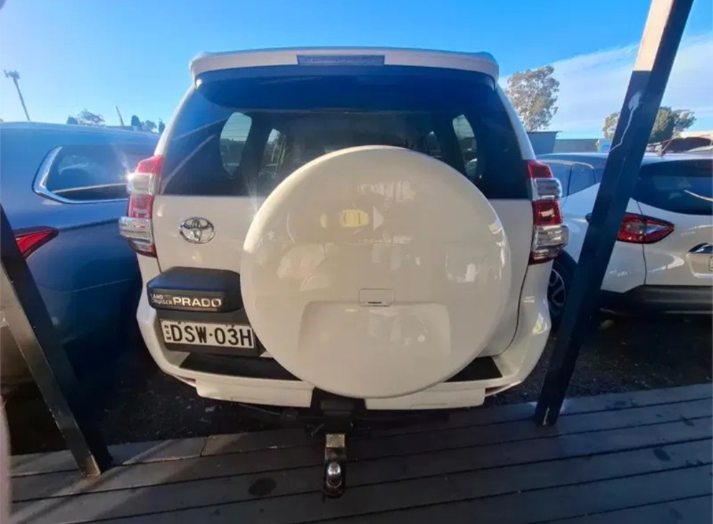 
								2014 TOYOTA LANDCRUISER PRADO GX (4×4) 5 Sp Sequential Auto $29,995 Drive Away full									