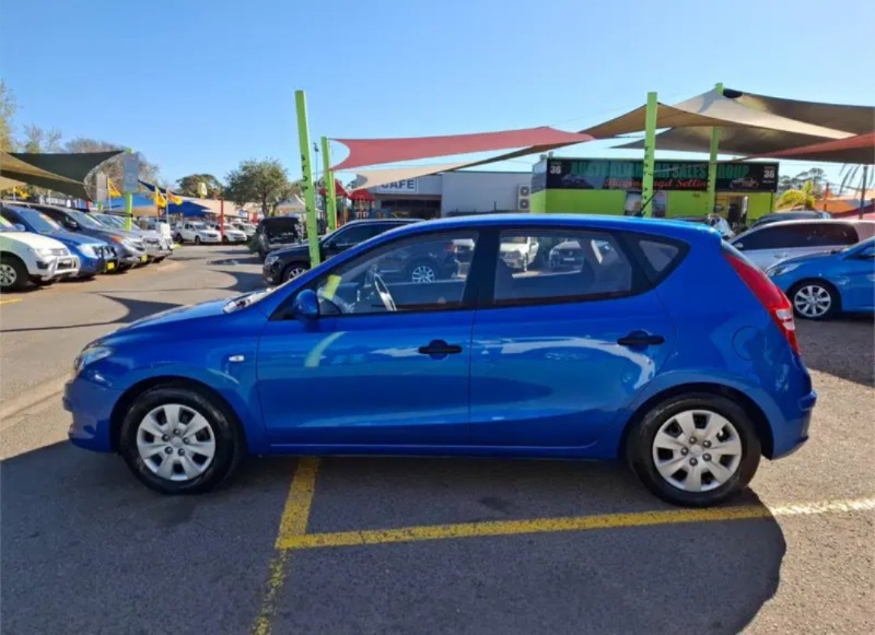 
								2011 Hyundai i30 SX Auto MY11 $10,995 Ex Govt Charges* full									