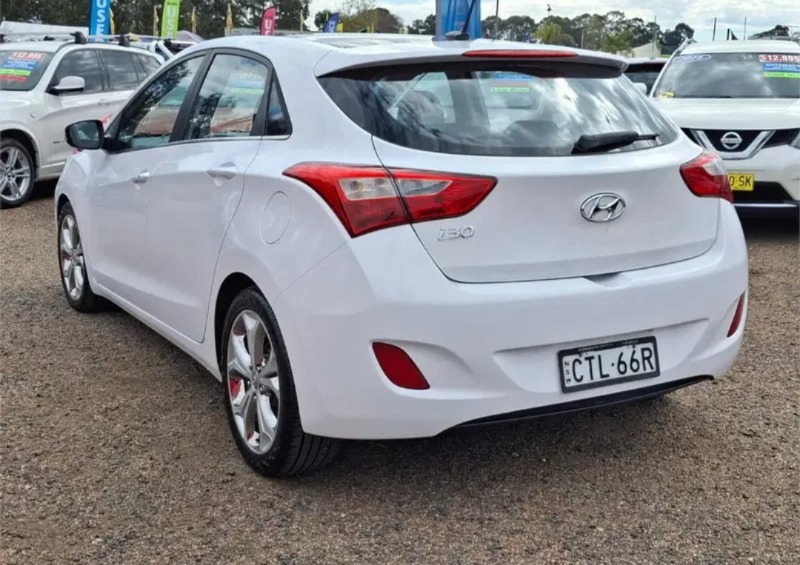 
								2014 Hyundai i30 Premium Auto MY14 $10,995 Ex Govt Charges* full									