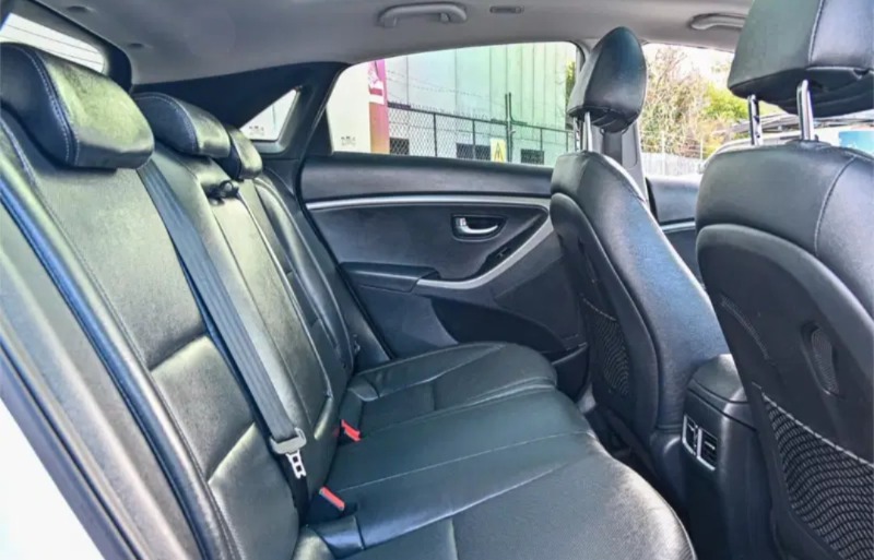 
								2016 Hyundai i30 Premium Auto MY17 $16,999 Ex Govt Charges* full									
