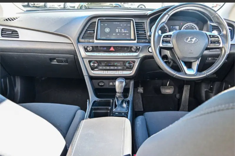 
								2018 Hyundai Sonata Active Auto MY19 $18,988 Drive Away full									