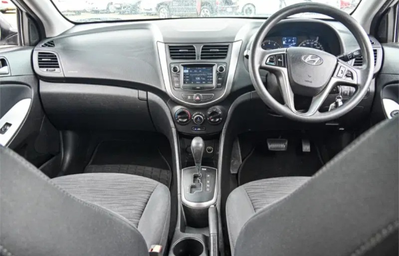 
								2016 Hyundai Accent SR Auto MY16 $8,990 Ex Govt Charges* full									