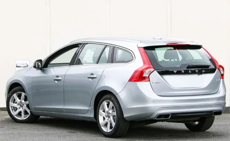 
								2015 Volvo V60 D4 Kinetic Sports Automatic $14,888 Ex Govt Charges* full									