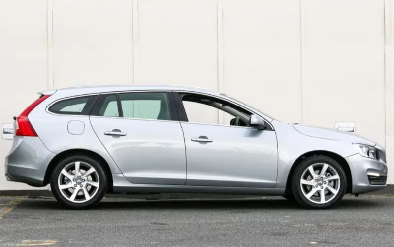 
								2015 Volvo V60 D4 Kinetic Sports Automatic $14,888 Ex Govt Charges* full									