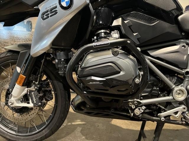 
								BMW R 1200 GS Triple Black full									