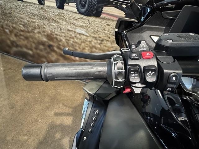 
								BMW K 1600 B full									