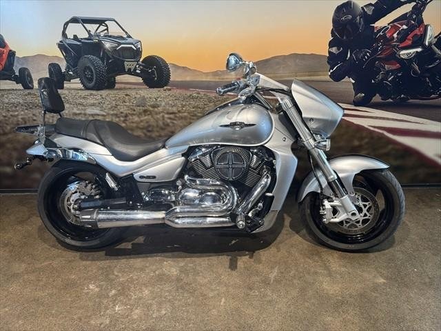 Suzuki Boulevard M109R (VZR1800)