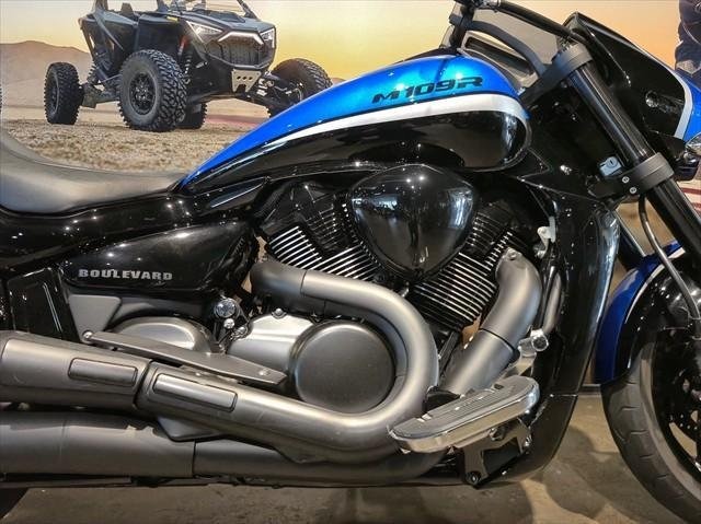 
								Suzuki Boulevard M109R Black Edition (VZR1800BZ) full									