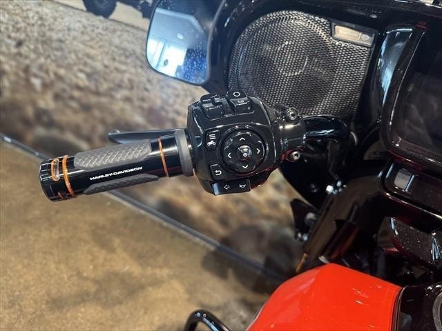 
								Harley-Davidson CVO Street Glide 121 (FLHXSE) full									