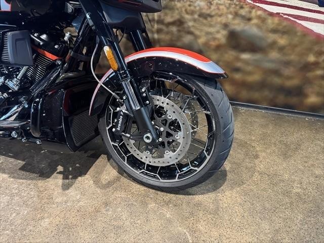 
								Harley-Davidson CVO Street Glide 121 (FLHXSE) full									