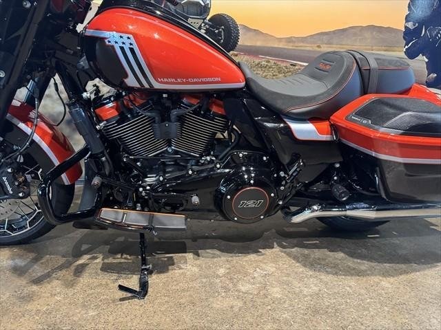 
								Harley-Davidson CVO Street Glide 121 (FLHXSE) full									