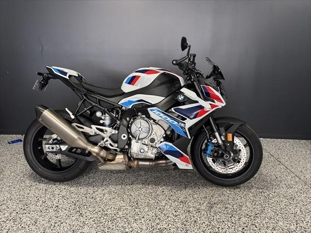 BMW M 1000 R