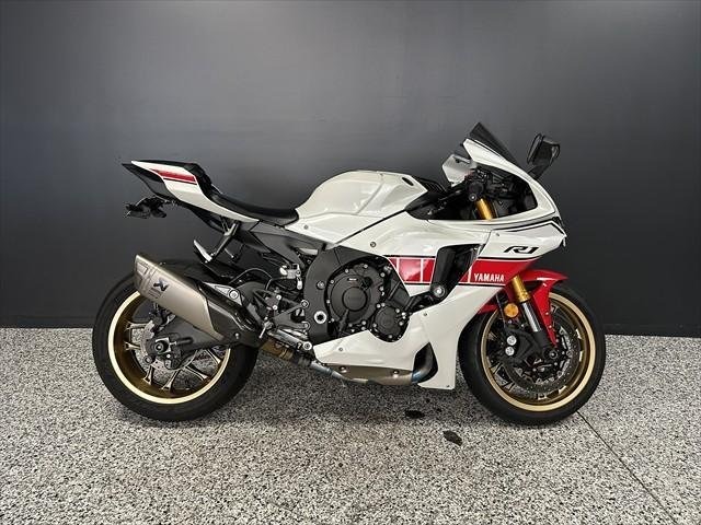 Yamaha YZF-R1 60th Anniversary WGP