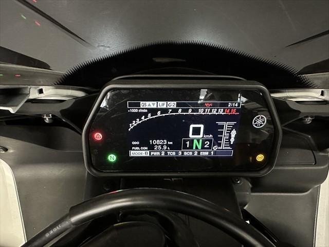 
								Yamaha YZF-R1 60th Anniversary WGP full									