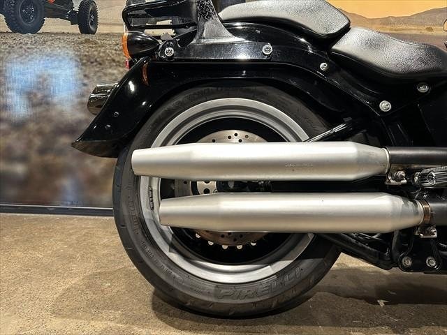 
								Harley Davidson Motorbike full									