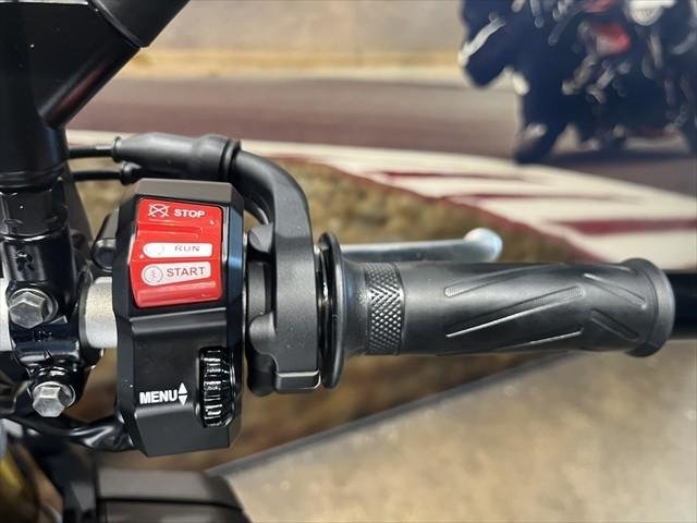
								Yamaha MT-10 SP (MT10ASP) full									