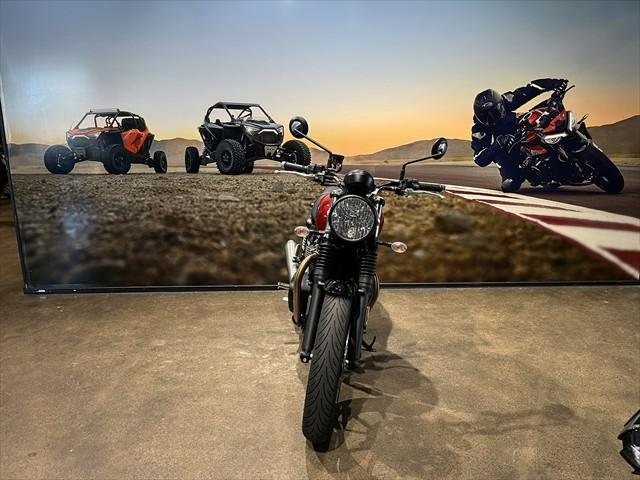 
								Triumph Speed Twin 900 full									